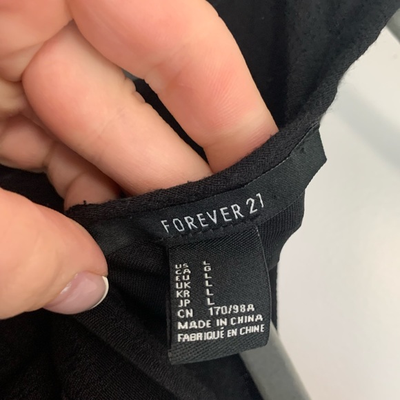 Forever 21 Hi-lo Cut out back Black dress. Size L - Picture 3 of 3